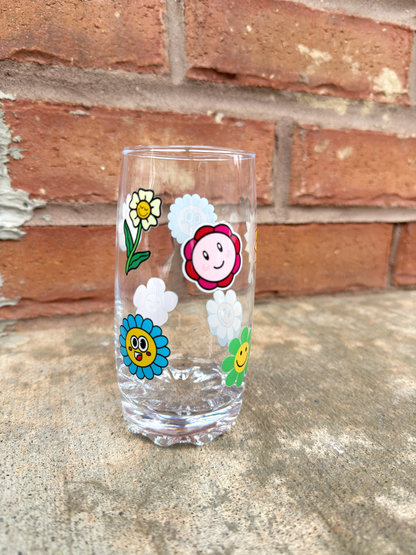 Daisies World - Clear Drinking Glass