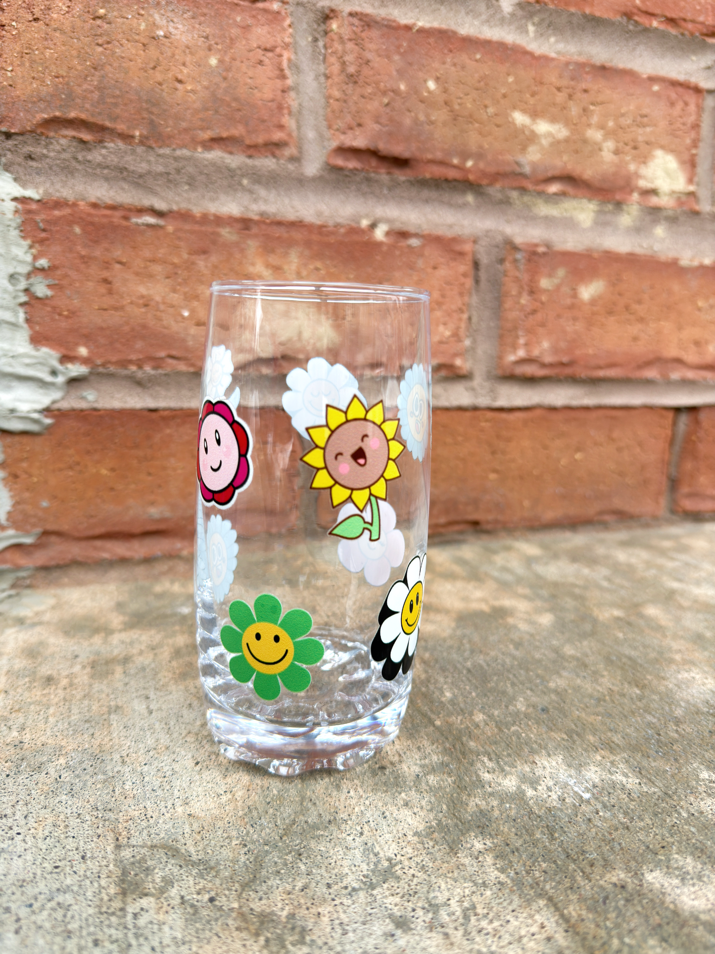 Daisies World - Clear Drinking Glass